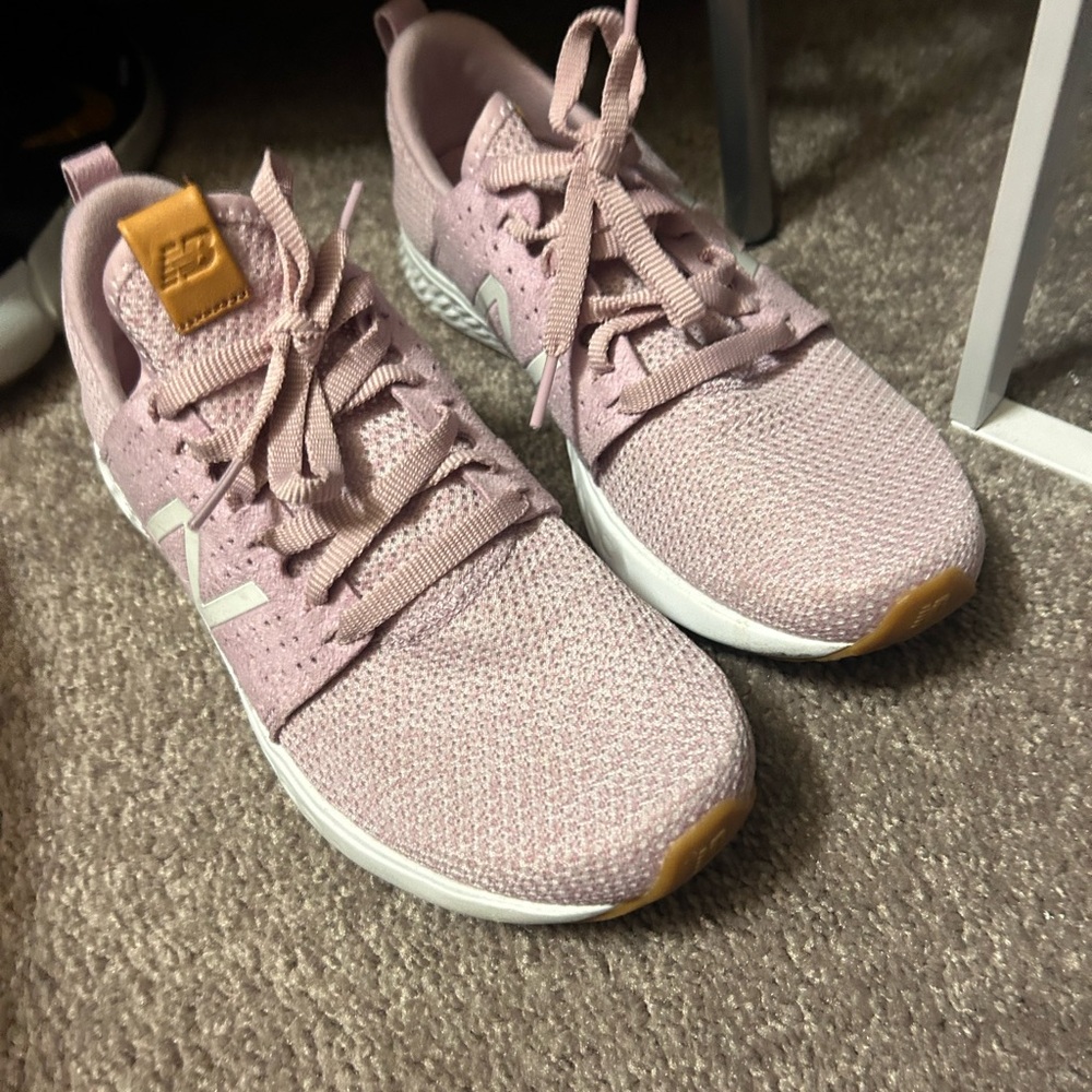 New balance shoes